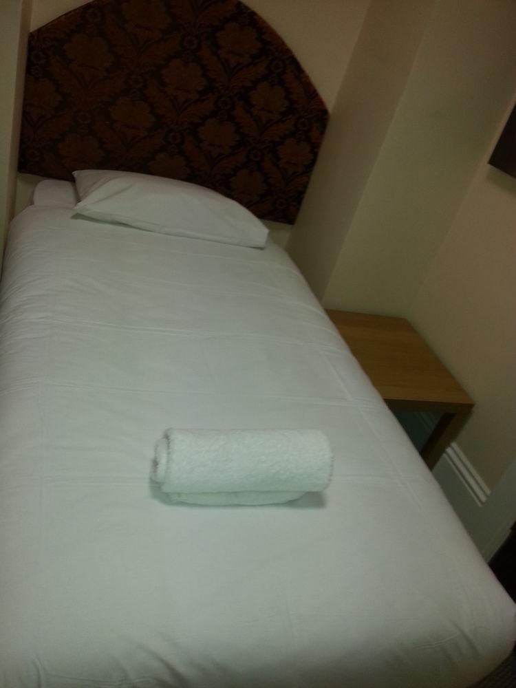 Rock Hotel Dublin Дублін Екстер'єр фото